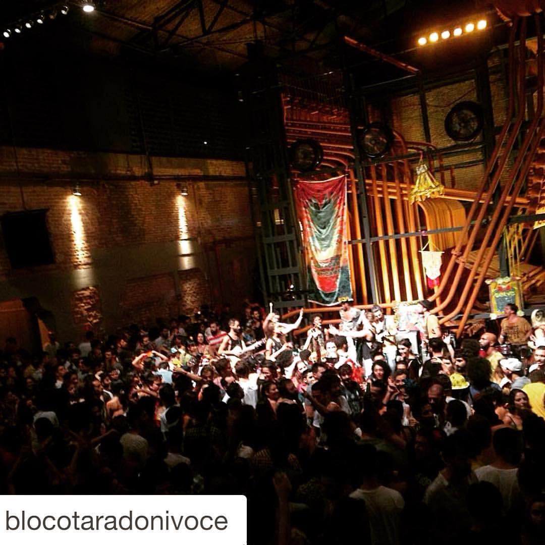 Bloco Tarado Ni Você no TODODOMINGO Bloco Tarado Ni Você no TODODOMINGO
