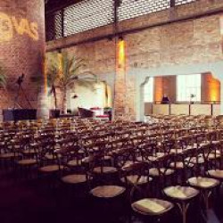 EVENTO CORPORATIVO COM PALESTRA NA CASA DAS CALDEIRAS